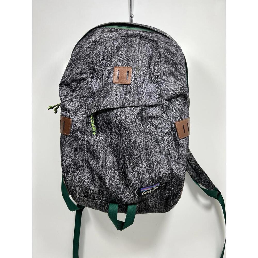 Rare— Patagonia Ironwood Backpack Blk/Gray W/ Green 20L Outdoors Camping Hiking